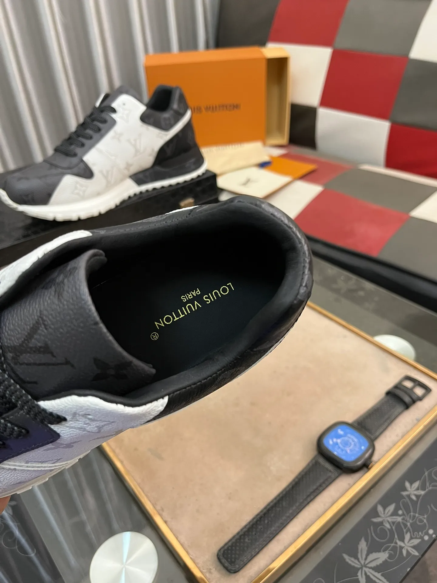 Men's shoes 💰540⌚️⌚️LV Louis Vuitton. The latest fashionable casual shoes are popular in physical stores. New spring and summer comfortable imported custom original cowhide, unique jacquard fabric element design. With sheepskin lining, Lv original base, [sun][sun] high-end packaging and high quality💪Details determine quality, code number 38-44